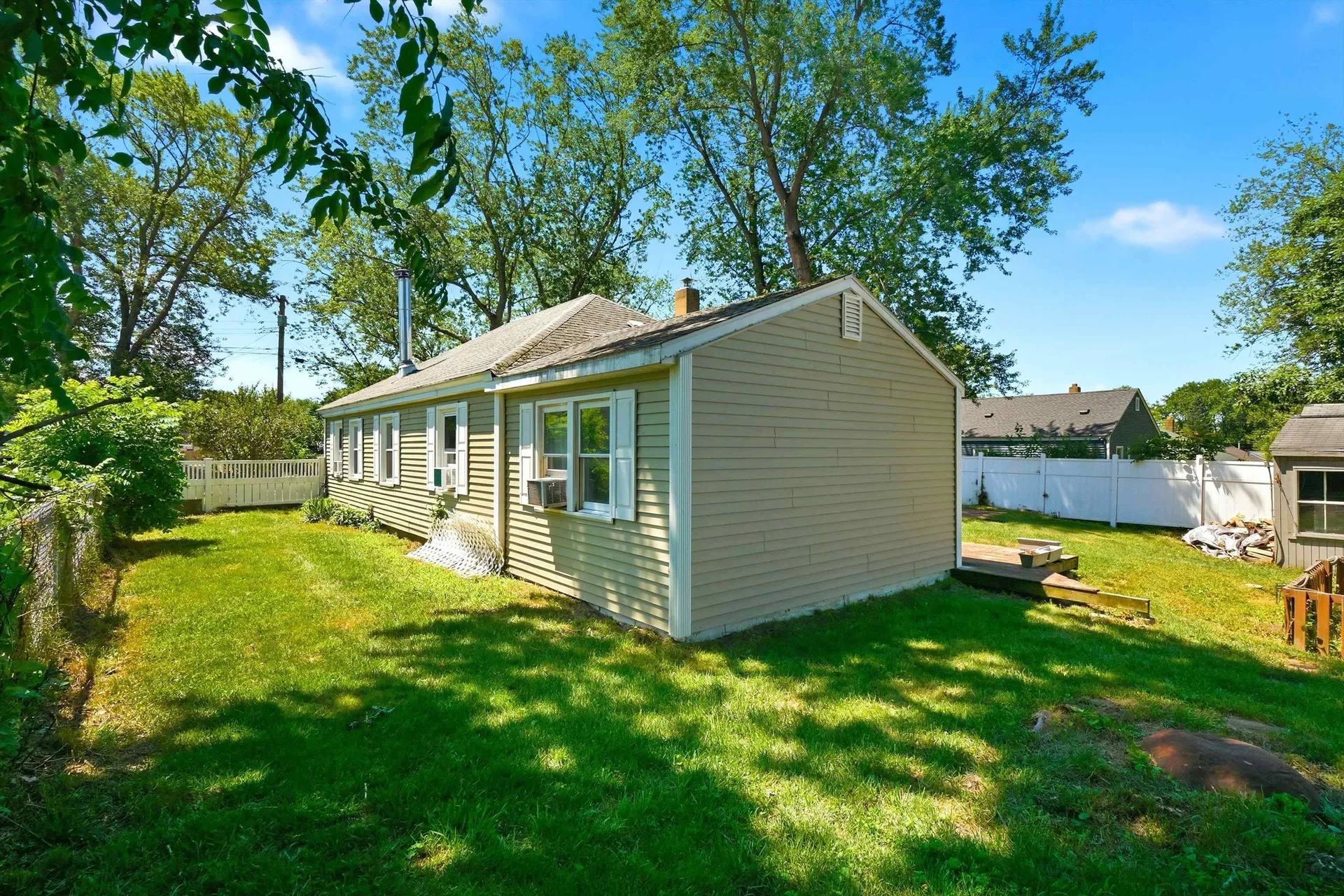 194 Melrose Street Manchester NH 03109