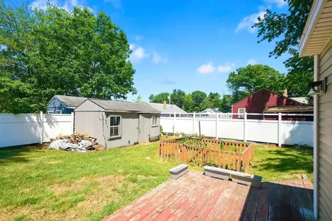 194 Melrose Street Manchester NH 03109