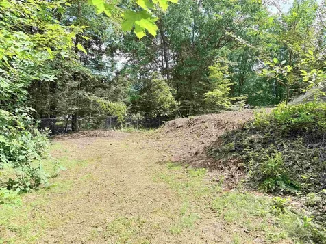 117 * Fuller Drive Brattleboro VT 05301