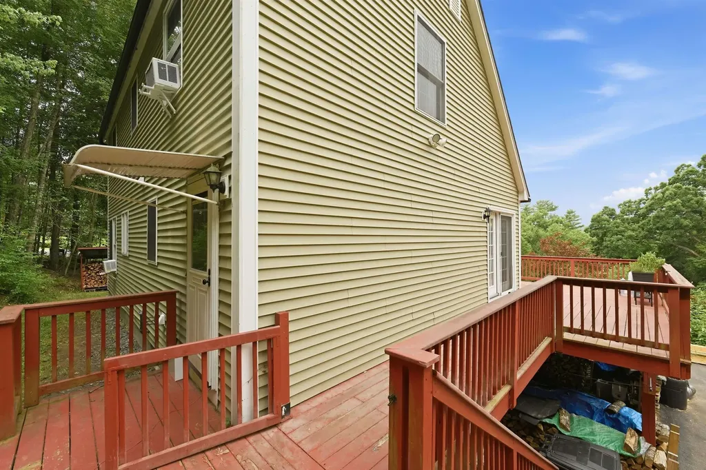 108 Hutchins Road Chesterfield NH 03466