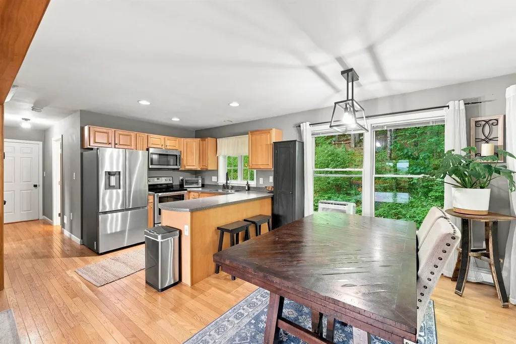 108 Hutchins Road Chesterfield NH 03466
