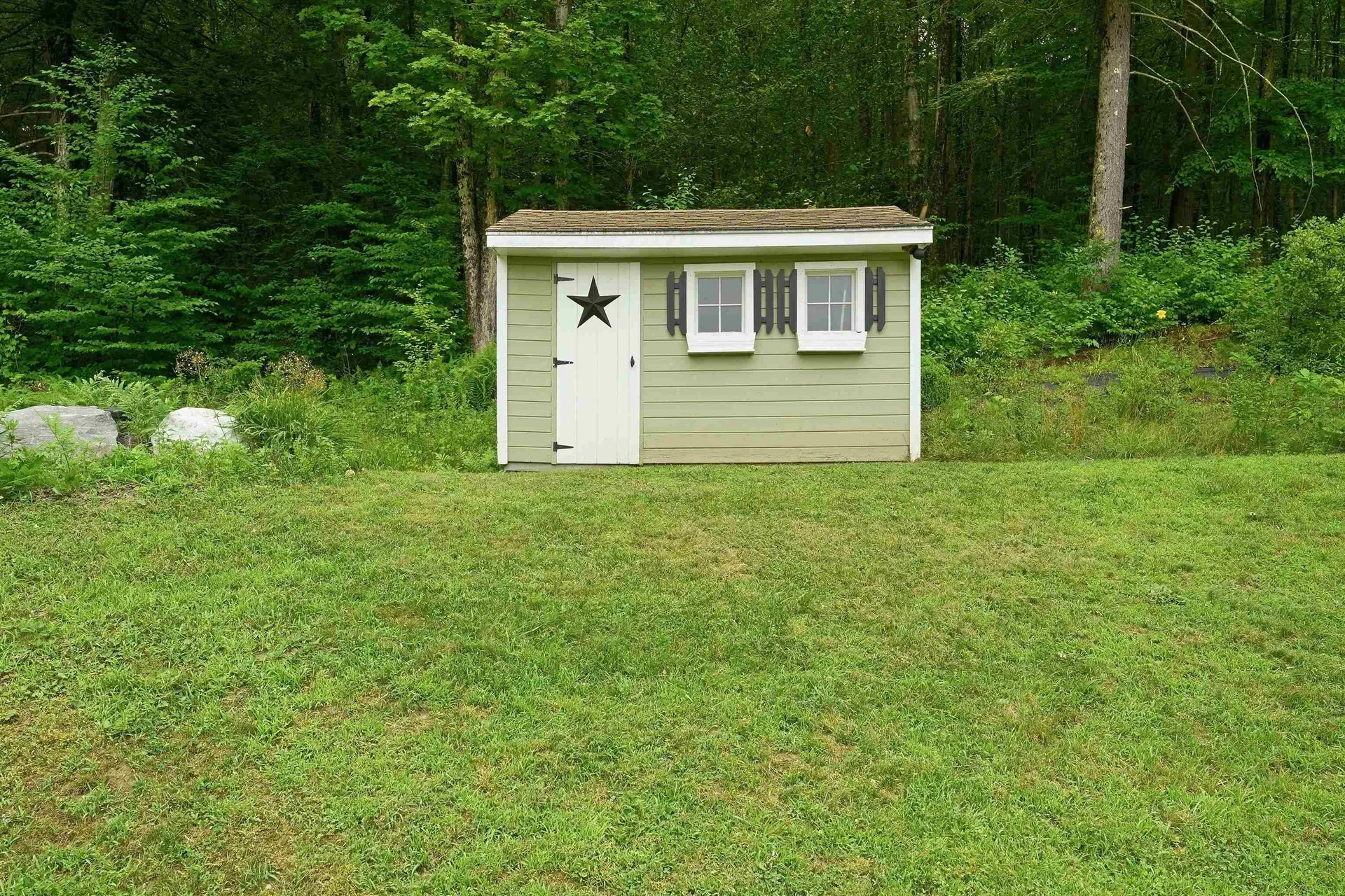108 Hutchins Road Chesterfield NH 03466