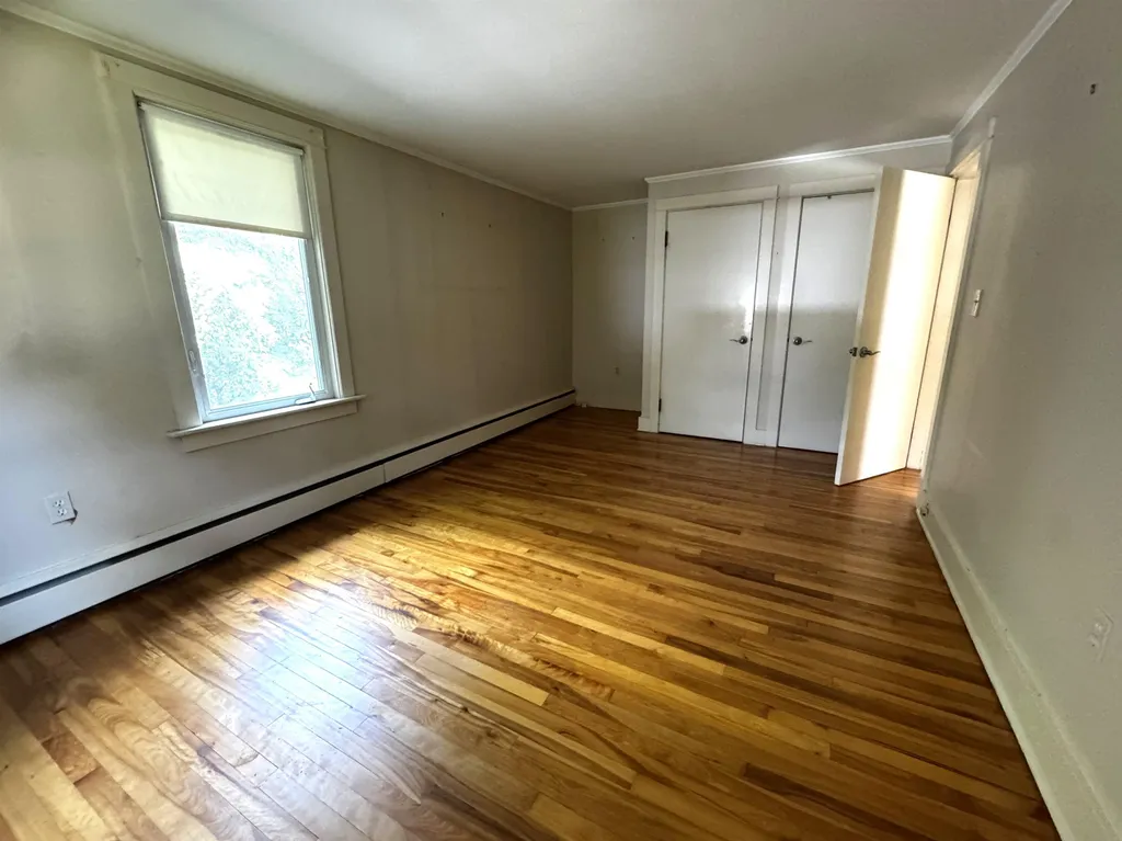 4 Wayne Avenue Claremont NH 03743