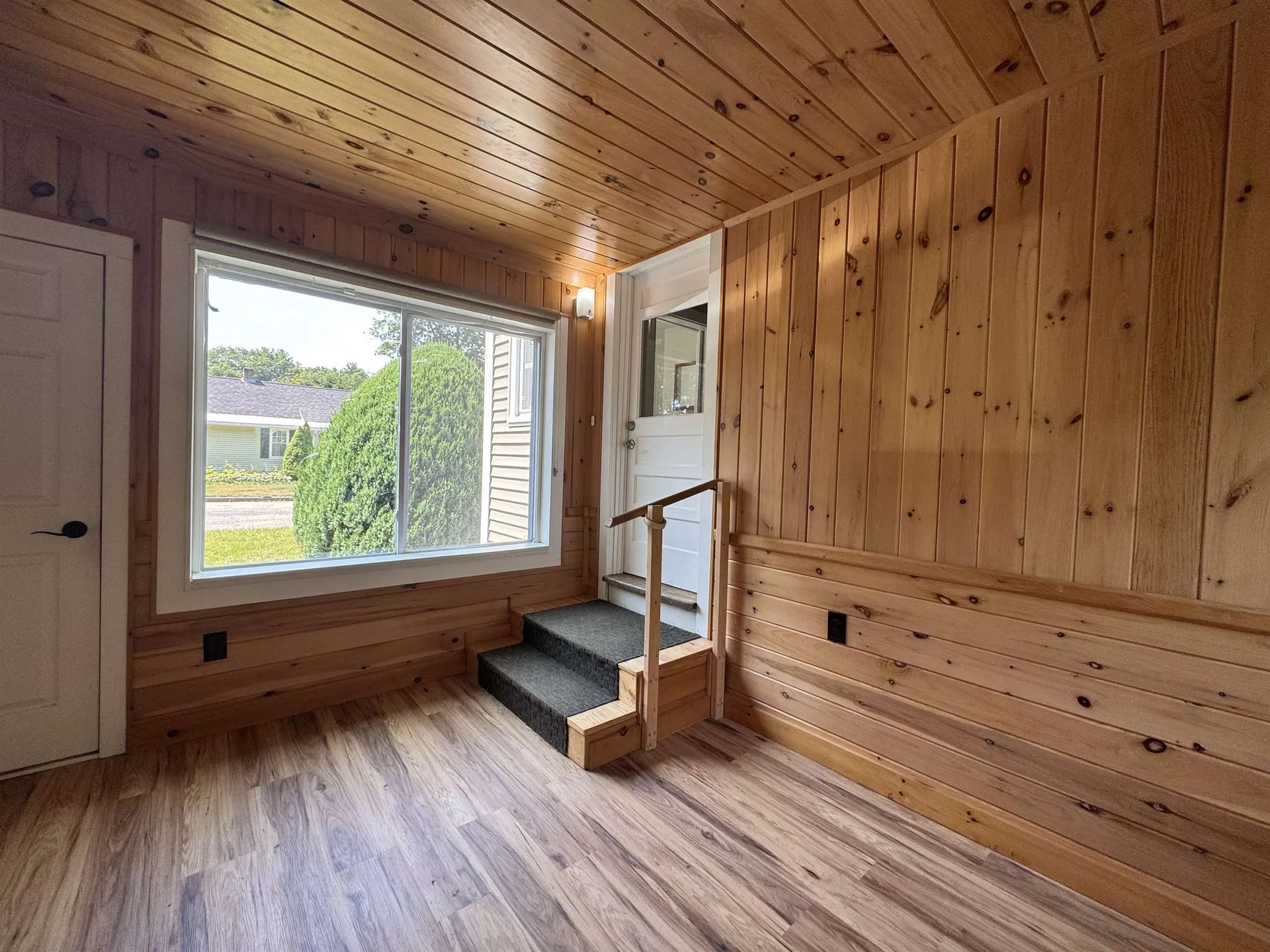 4 Wayne Avenue Claremont NH 03743