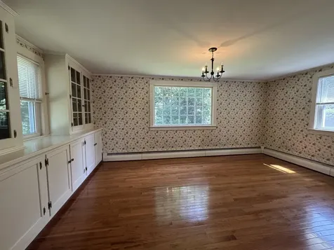 4 Wayne Avenue Claremont NH 03743