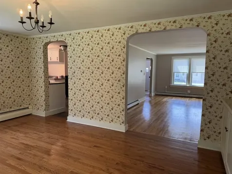 4 Wayne Avenue Claremont NH 03743