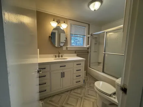 4 Wayne Avenue Claremont NH 03743