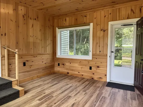 4 Wayne Avenue Claremont NH 03743