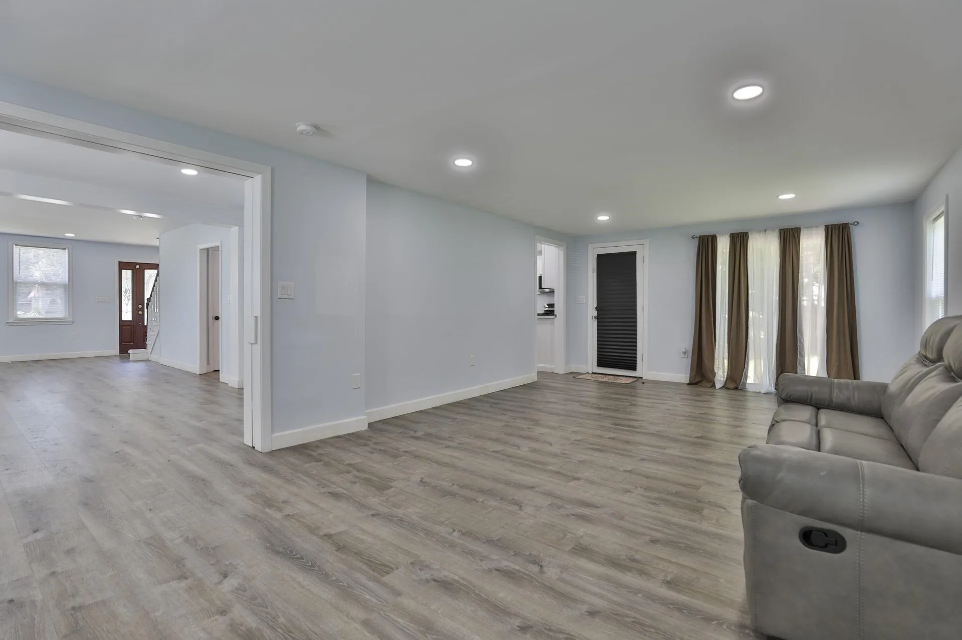 151 Tolles Street Nashua NH 03064
