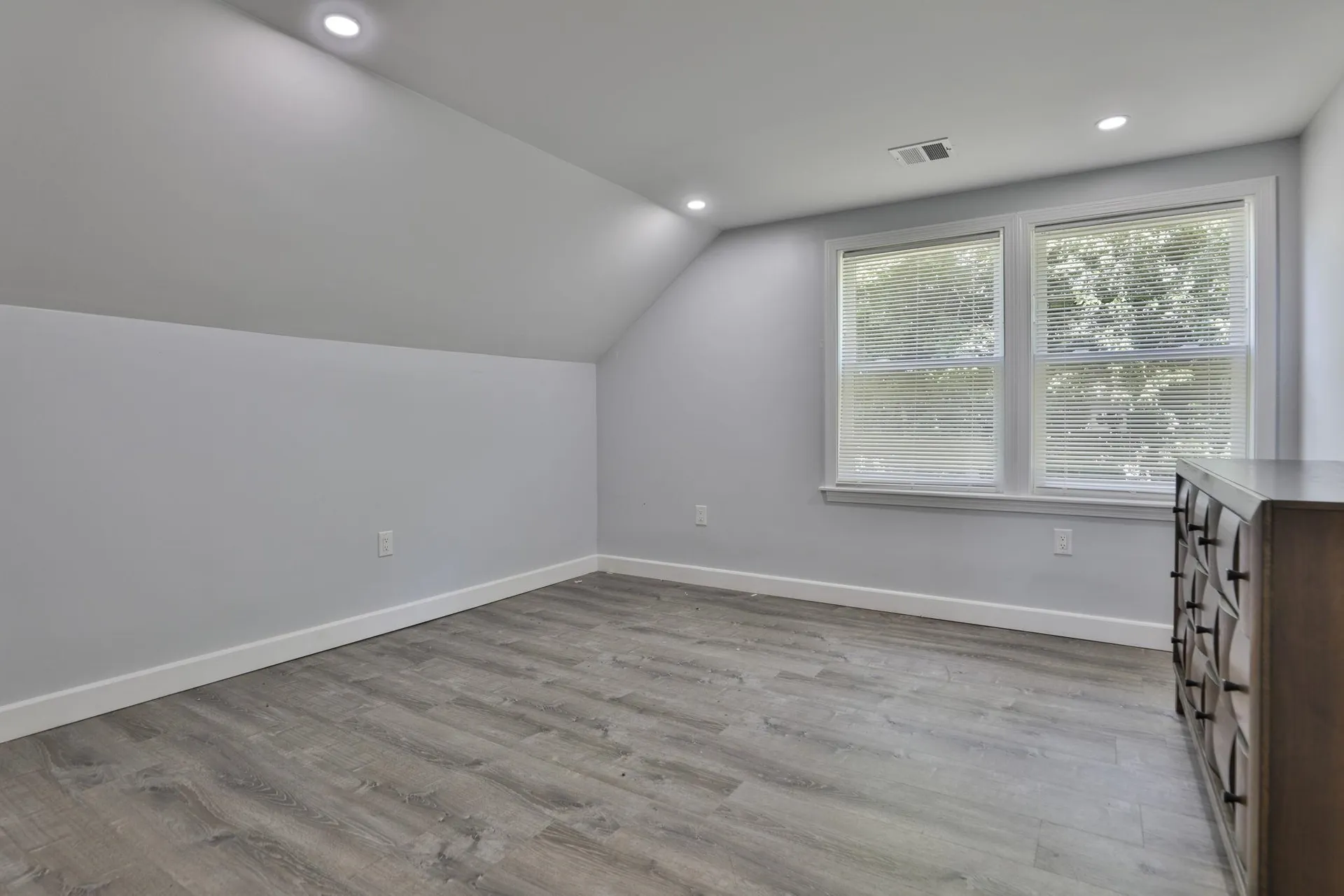 151 Tolles Street Nashua NH 03064