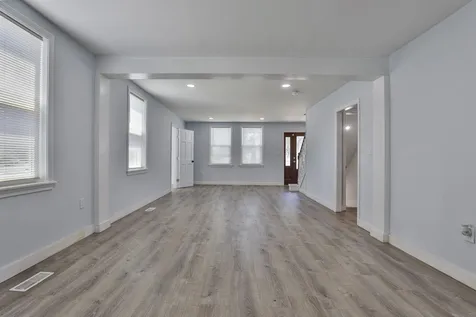 151 Tolles Street Nashua NH 03064