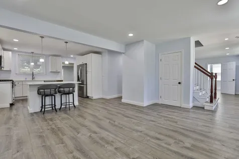 151 Tolles Street Nashua NH 03064