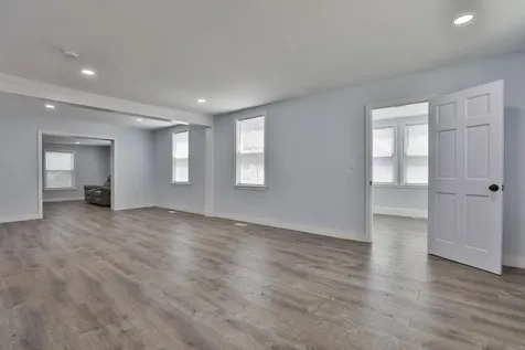 151 Tolles Street Nashua NH 03064