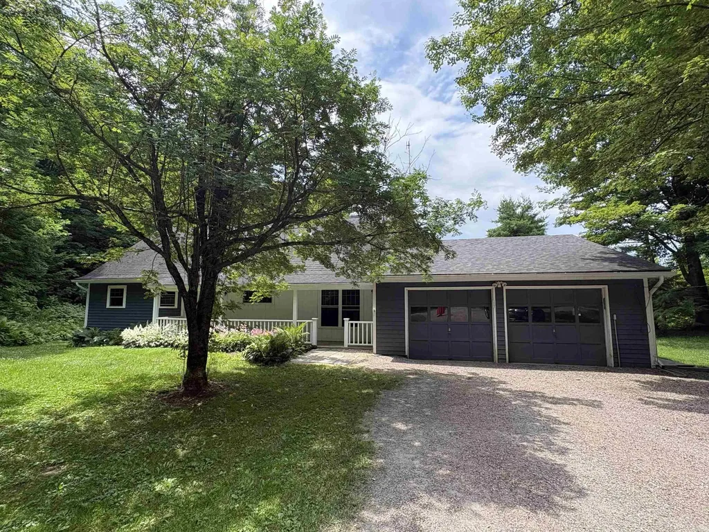 63 Birch Ridge Westford VT 05494
