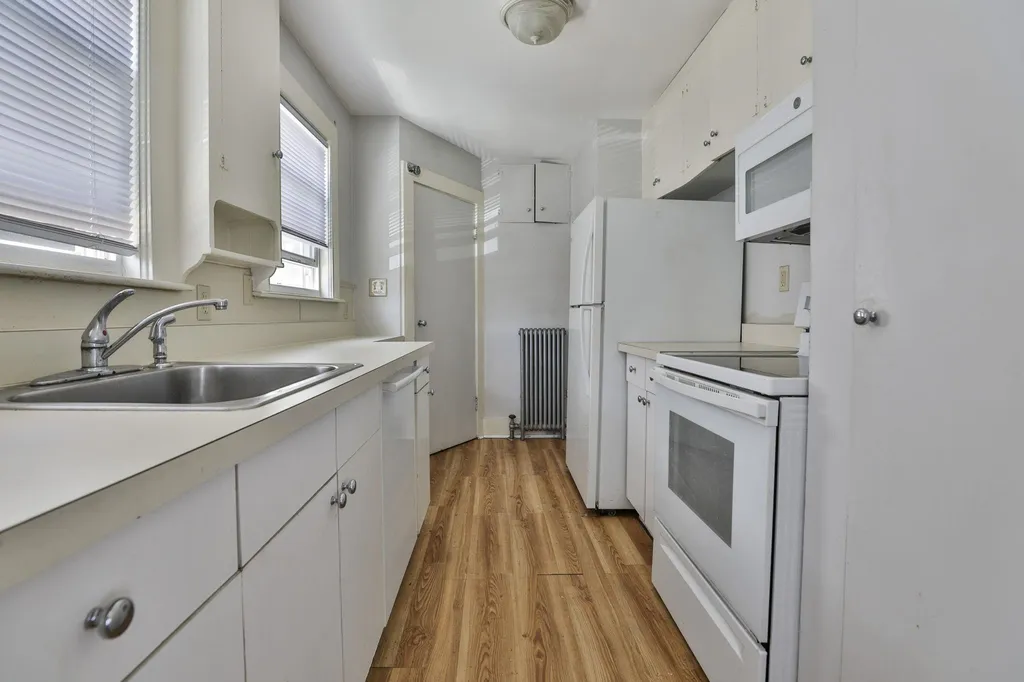 1 Oak Street Nashua NH 03060