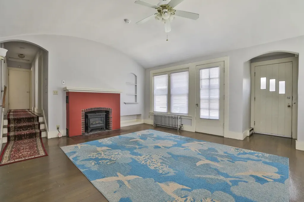 1 Oak Street Nashua NH 03060