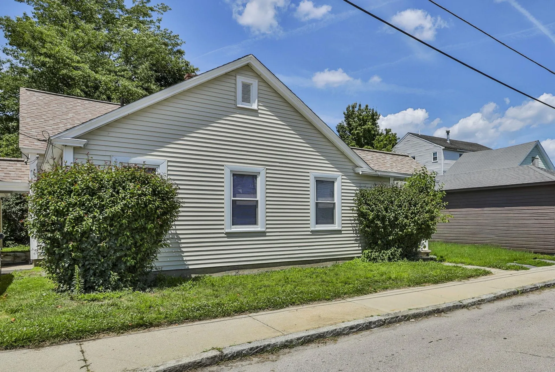 1 Oak Street Nashua NH 03060