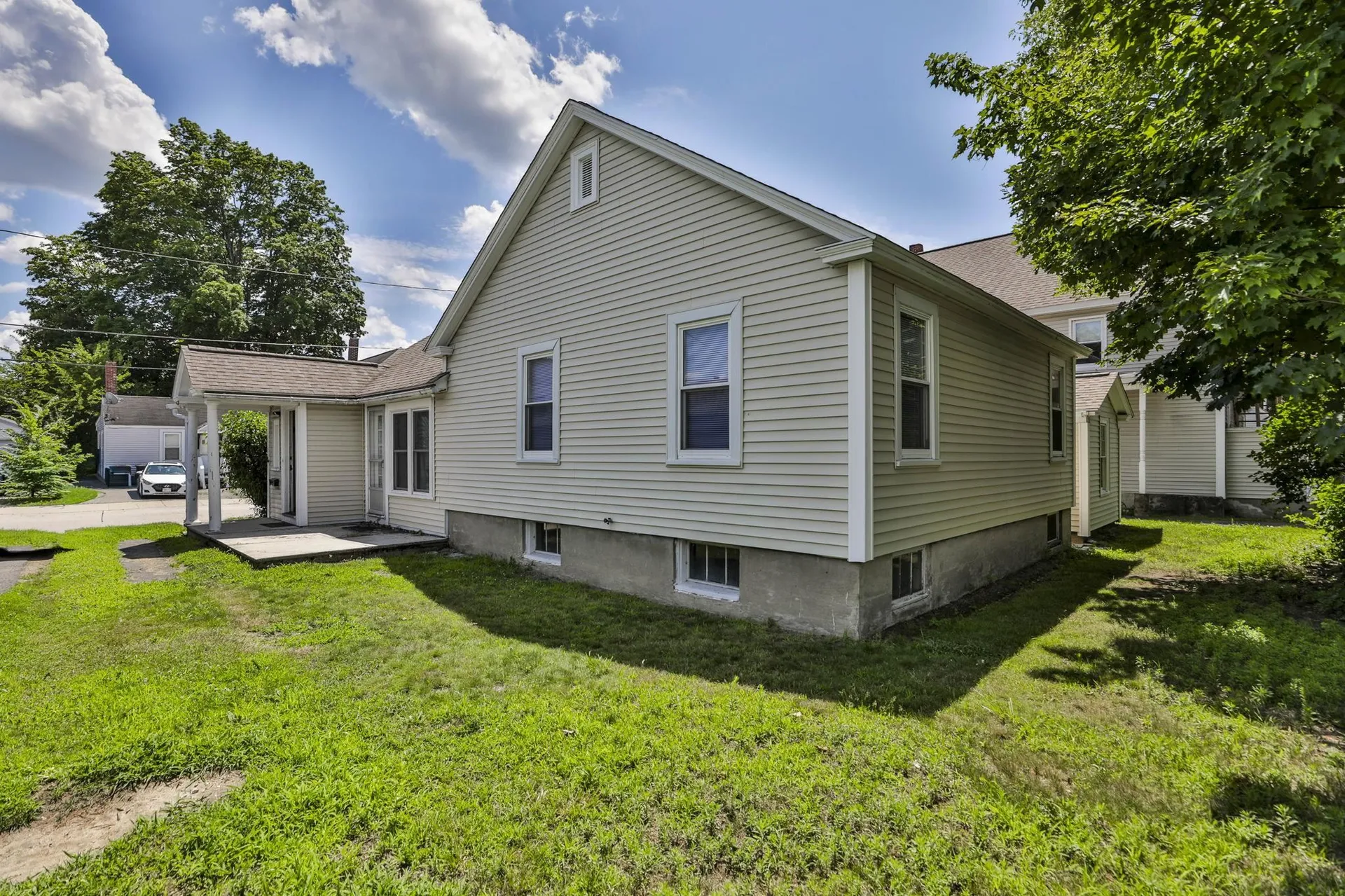 1 Oak Street Nashua NH 03060