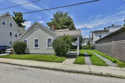 1 Oak Street Nashua NH 03060