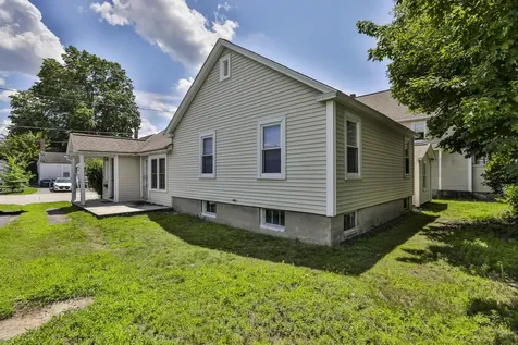 1 Oak Street Nashua NH 03060