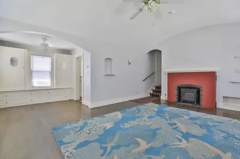 1 Oak Street Nashua NH 03060