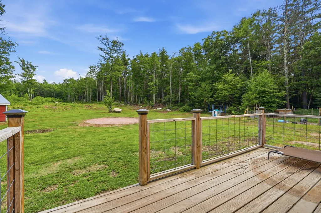 502 Hornetown Road Farmington NH 03835
