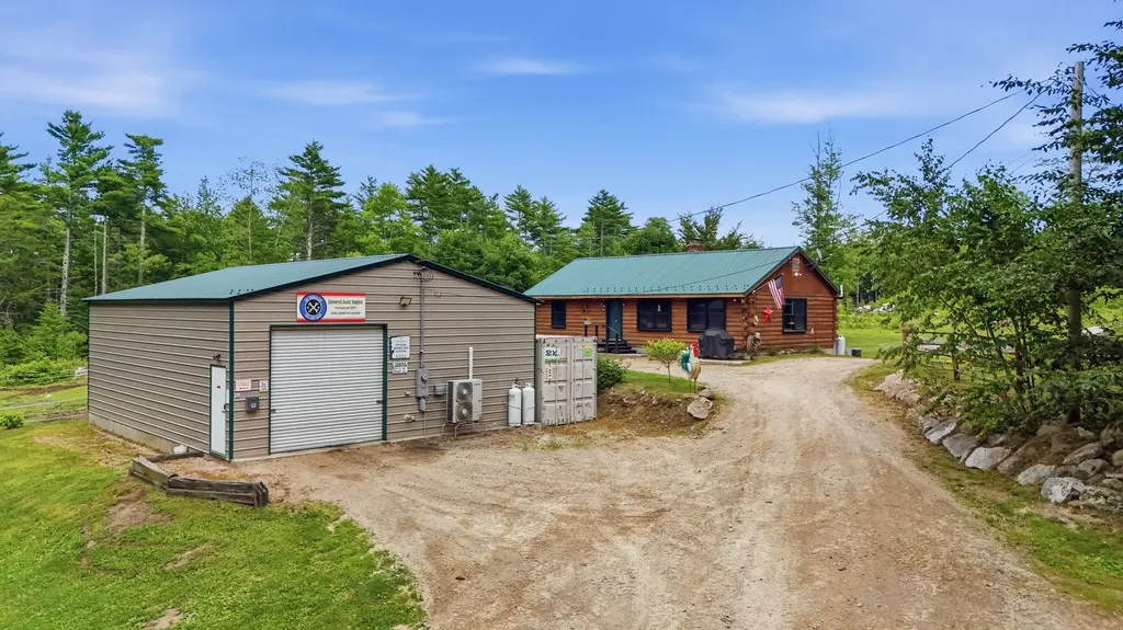 502 Hornetown Road Farmington NH 03835