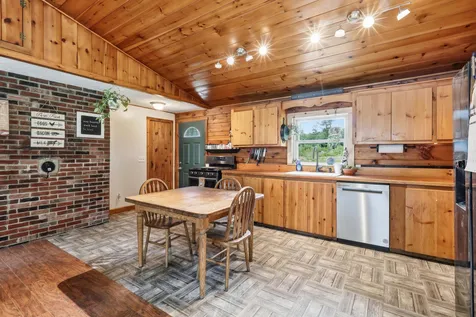 502 Hornetown Road Farmington NH 03835