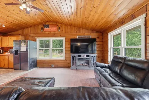 502 Hornetown Road Farmington NH 03835
