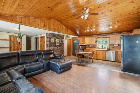 502 Hornetown Road Farmington NH 03835