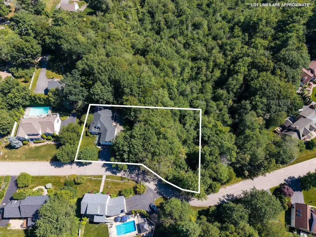 9 Katie Lane Hampton NH 03842