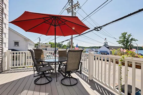 25 N Main Street Wolfeboro NH 03894