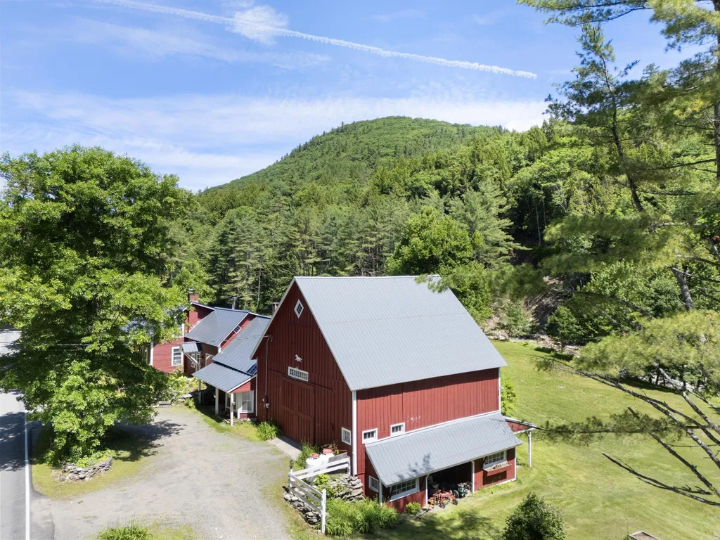 492 Dover Road Newfane VT 05345