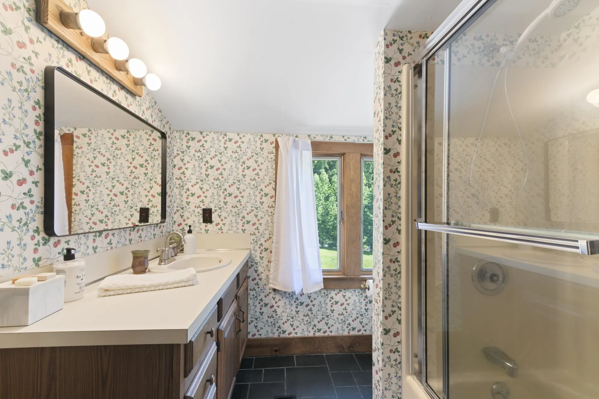 492 Dover Road Newfane VT 05345
