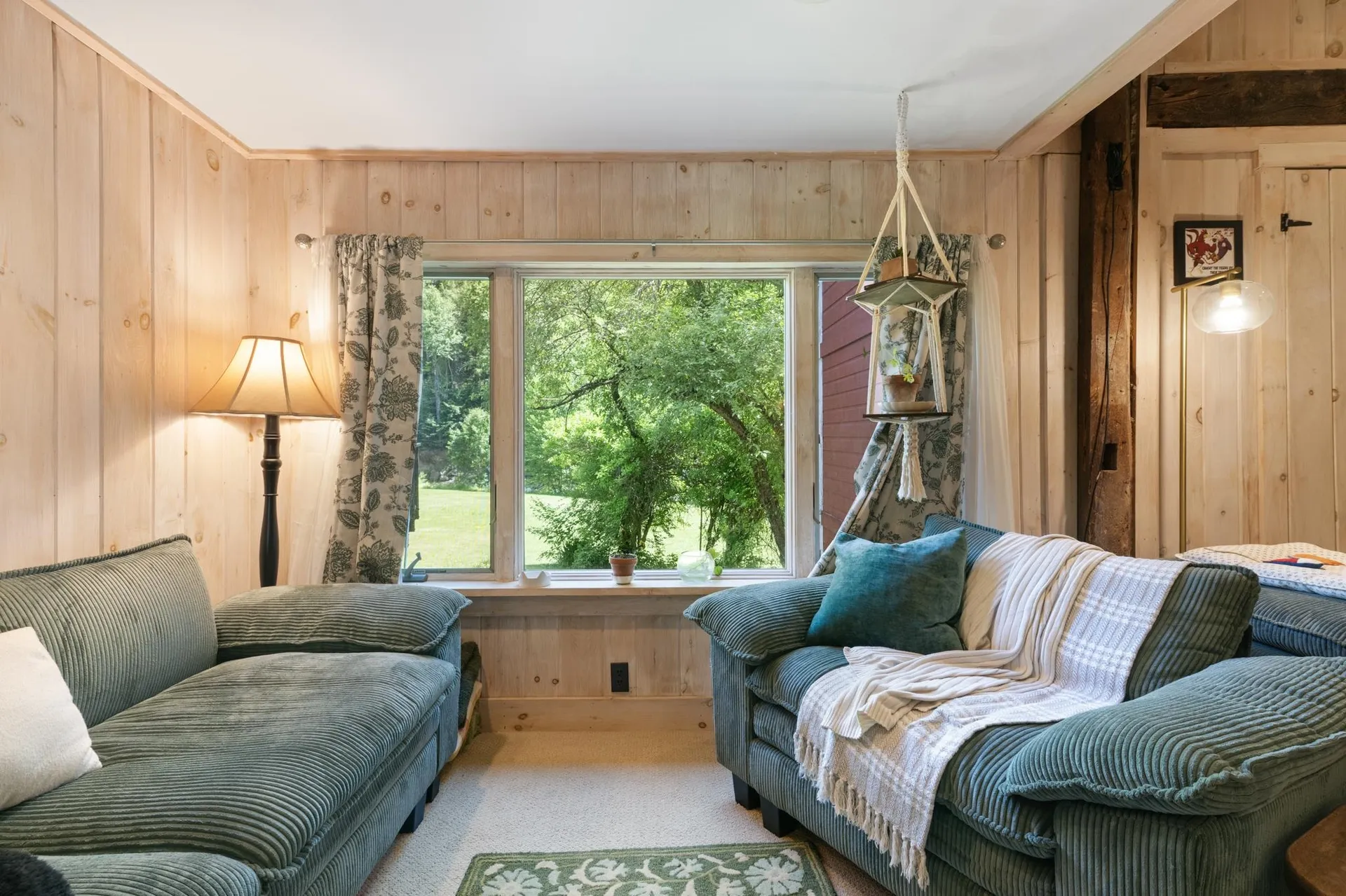 492 Dover Road Newfane VT 05345