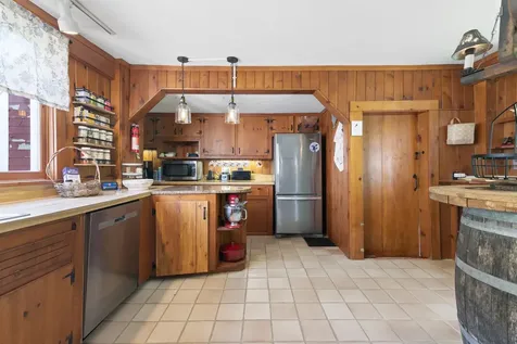 492 Dover Road Newfane VT 05345