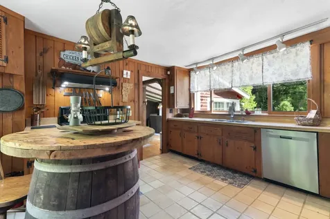 492 Dover Road Newfane VT 05345