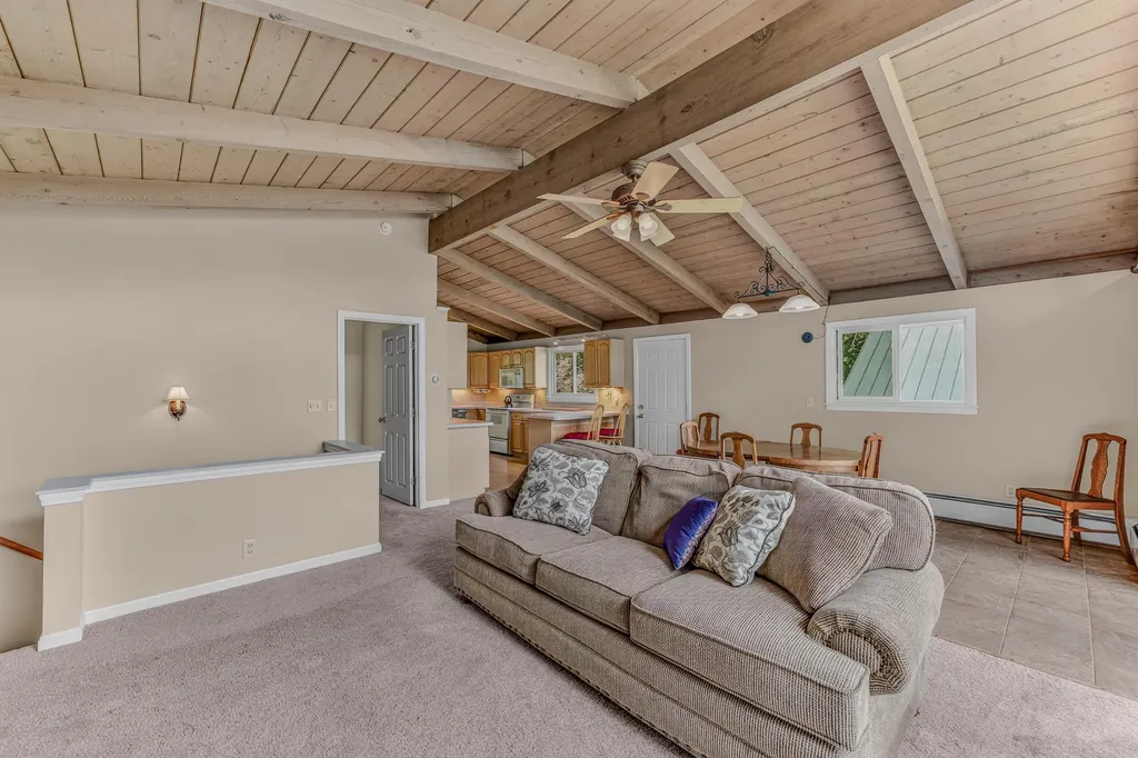 1190 Streeter Pond Road Sugar Hill NH 03586