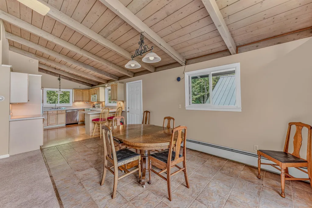1190 Streeter Pond Road Sugar Hill NH 03586