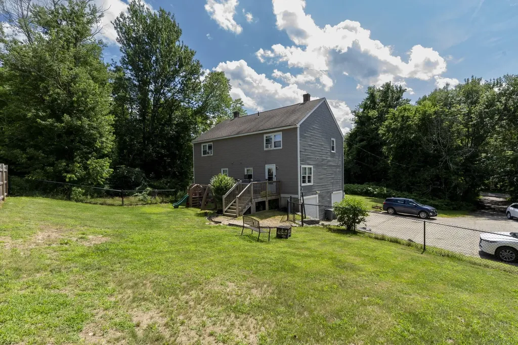 6 Frost Road Derry NH 03038