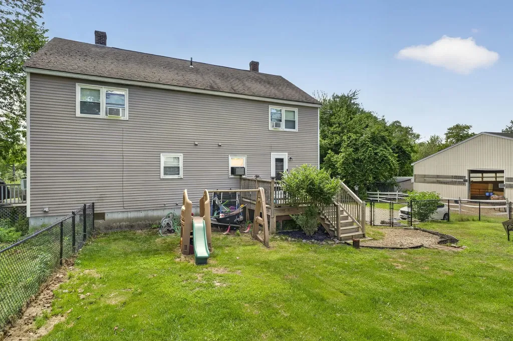 6 Frost Road Derry NH 03038