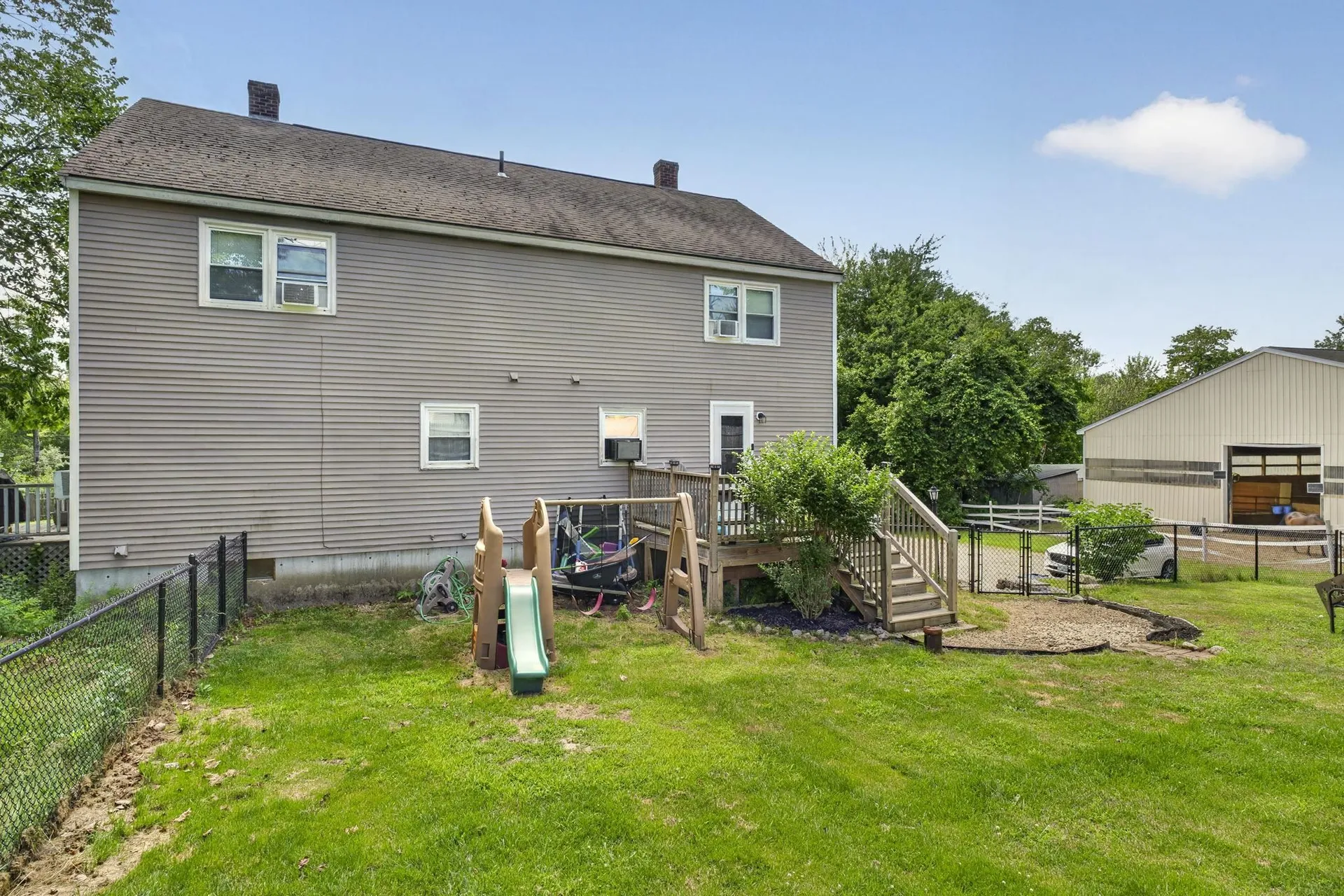 6 Frost Road Derry NH 03038