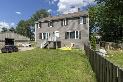 6 Frost Road Derry NH 03038