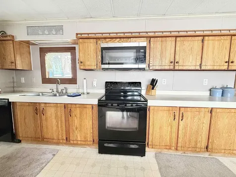 9 Billings Mobile Manor Rutland City VT 05701