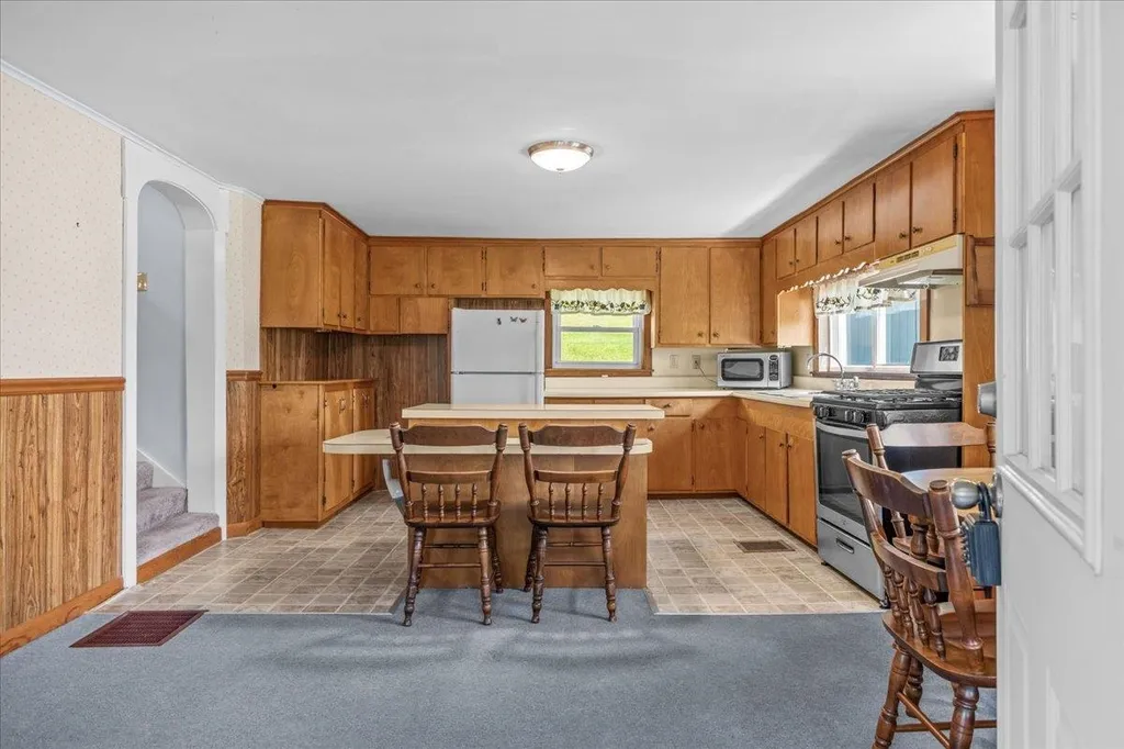591 Randolph Road Morristown VT 05661