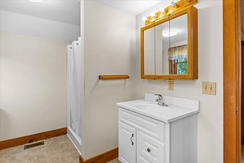591 Randolph Road Morristown VT 05661