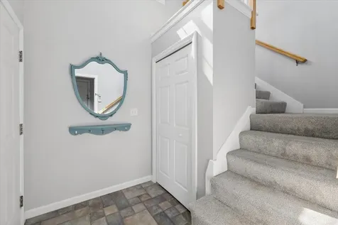11 Edward Circle Bedford NH 03110