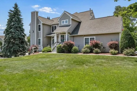 11 Edward Circle Bedford NH 03110