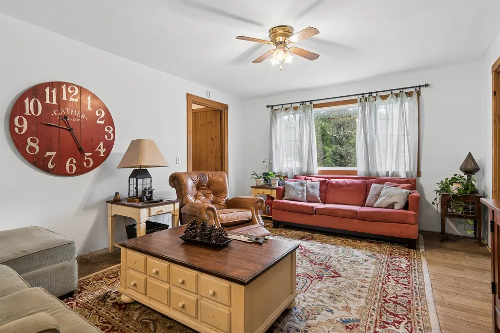 2556 Church Hill Road Woodstock VT 05091