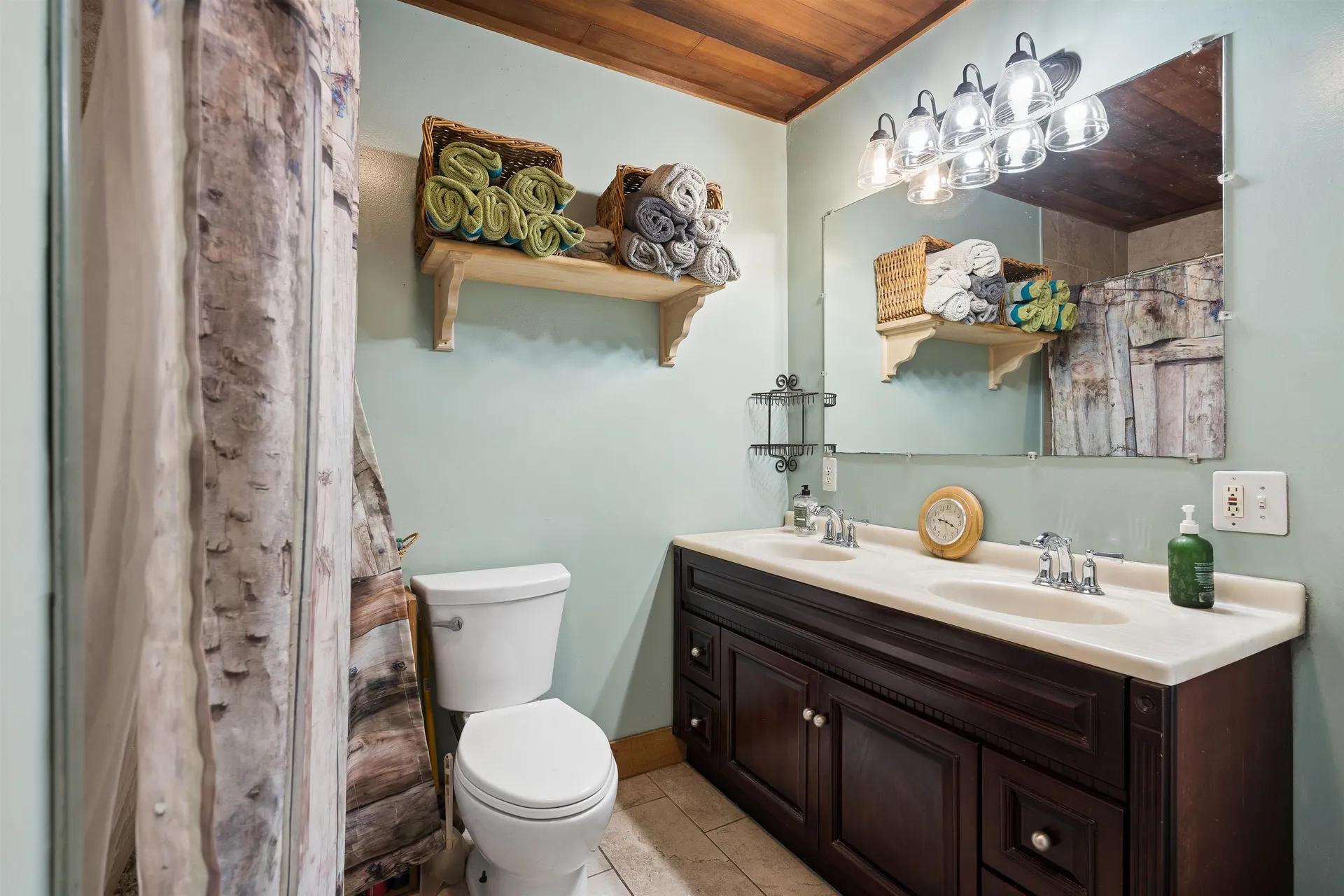 2556 Church Hill Road Woodstock VT 05091